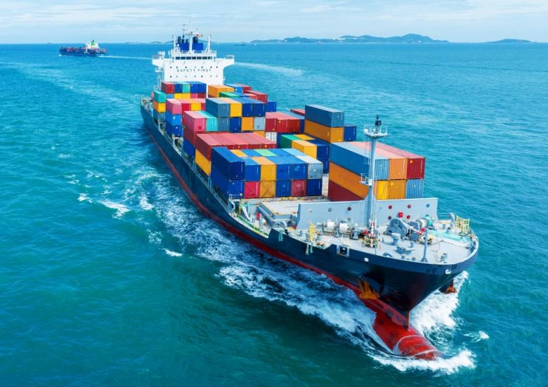 Image of maritime logistics, highlighting DELTA CAINA's efficient global shipping solutions for furniture hardware and OEM/ODM products.